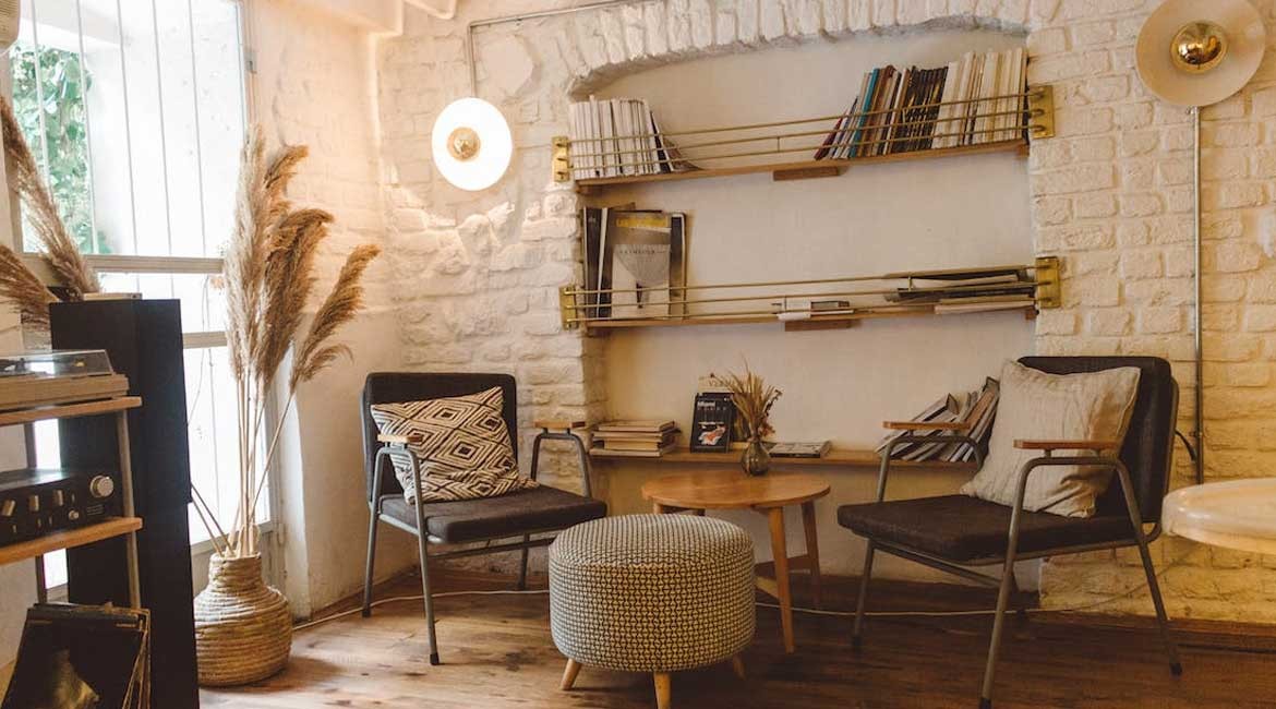 Make Your Home Unique with Touches of Vintage Styling